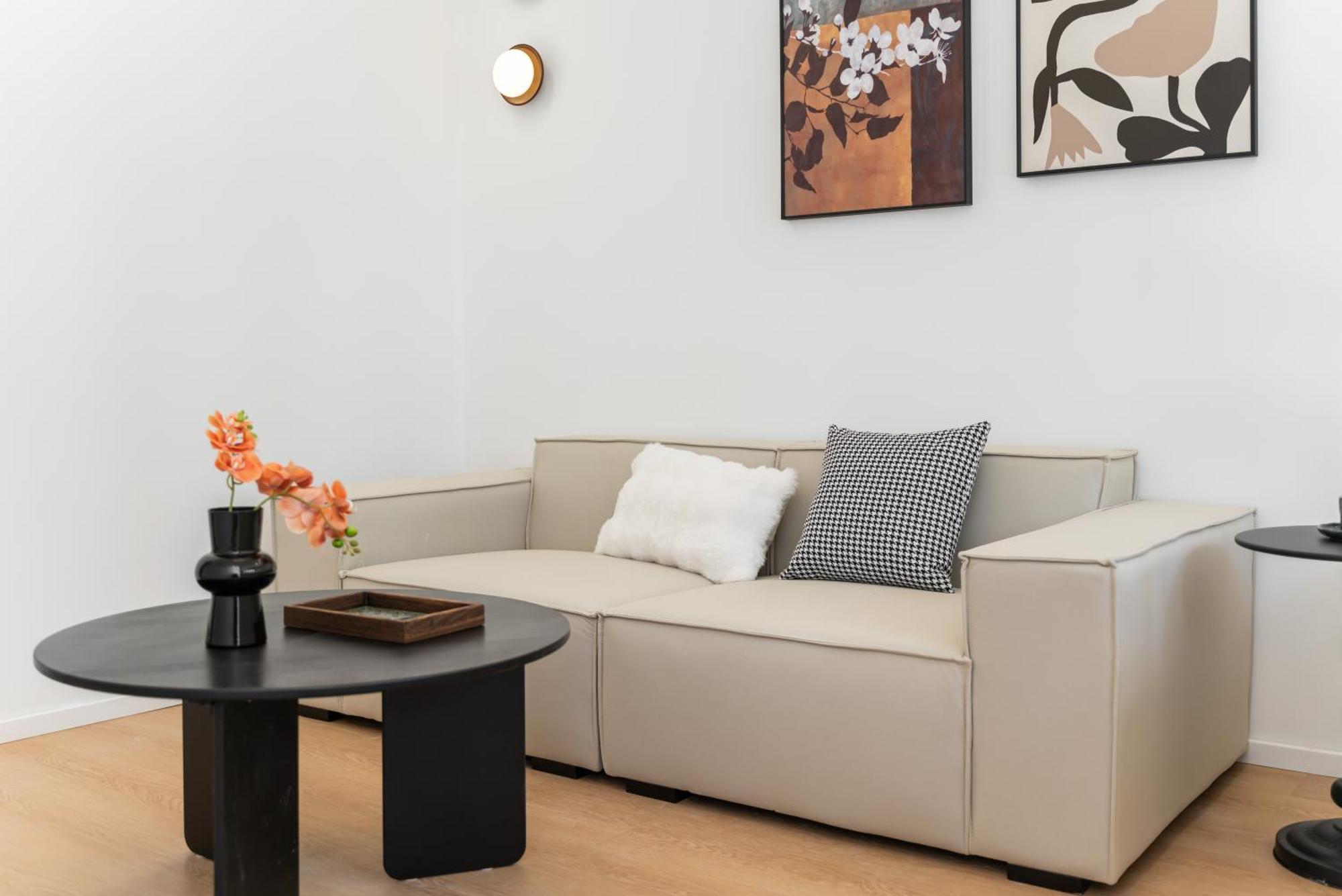Shanghai Yi Du B&B - 150M Walk From Exit 5 Of Jiashan Road Metro Station 외부 사진